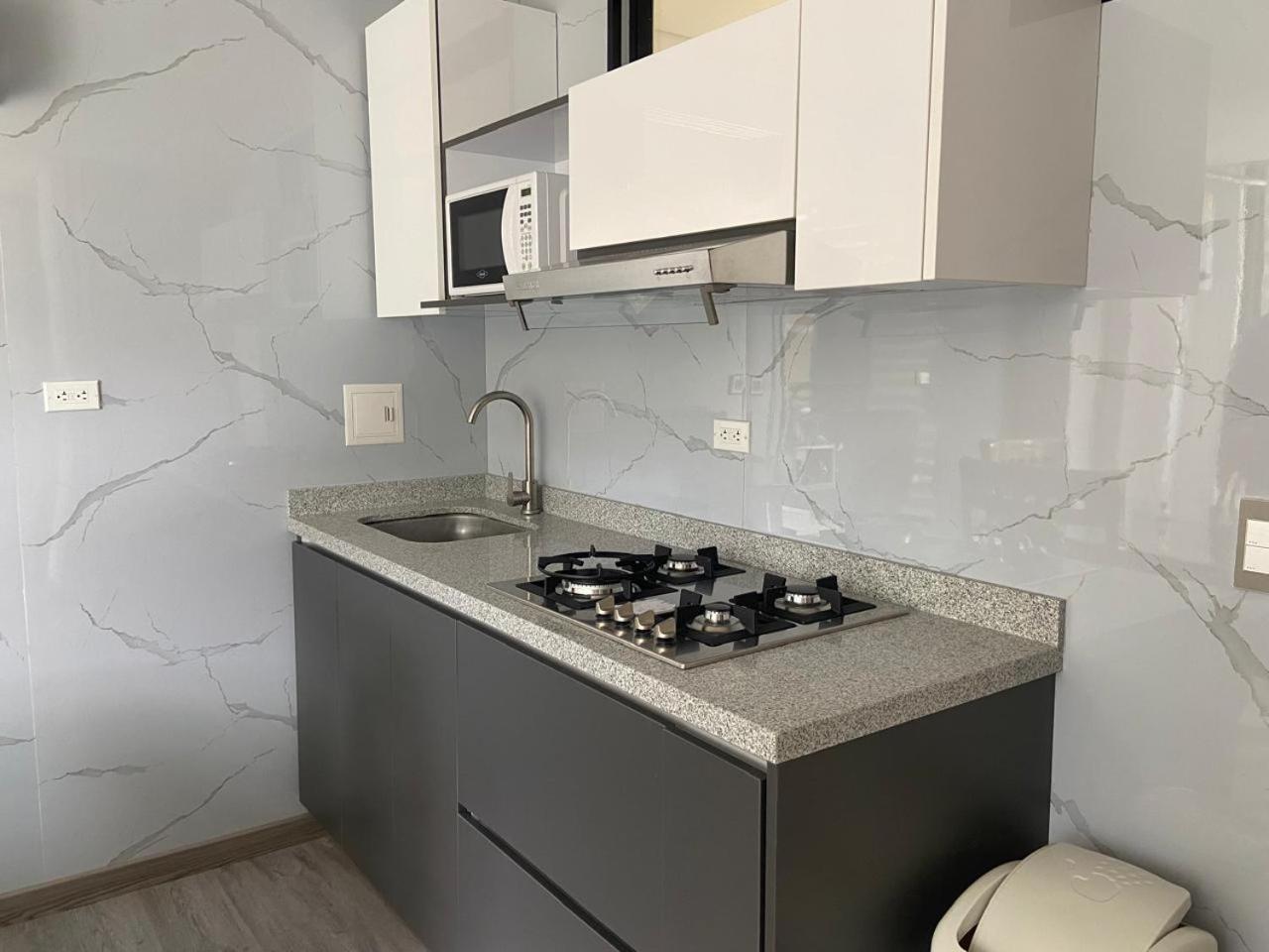 Elite Apartment *